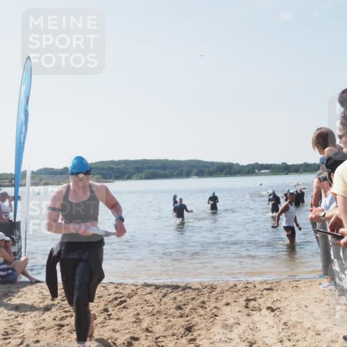 22.06.2025 - Viking Triathlon MichiJ http://msf.ph/oto/8066943 22.06.2025 10:35:51 Schwimmen 47, 265, 377, 552 meine-sportfotos.de