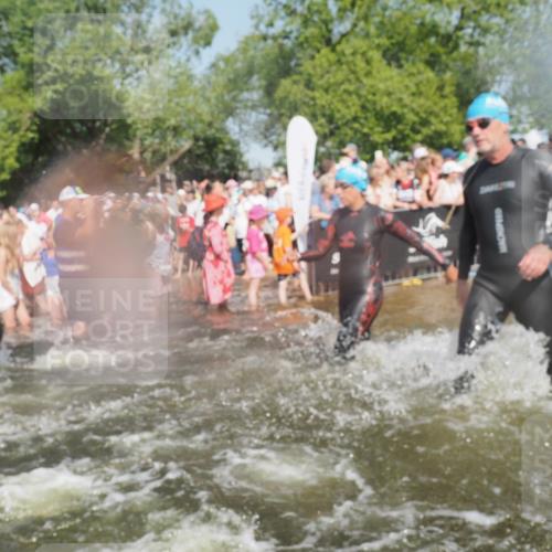 22.06.2025 - Viking Triathlon KatJ http://msf.ph/oto/8066950 22.06.2025 10:07:51 Schwimmen 16, 31, 76, 95, 102, 130, 263, 292, 372, 453, 477, 503, 624, 650 meine-sportfotos.de