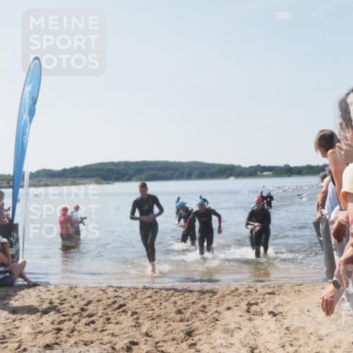 22.06.2025 - Viking Triathlon MichiJ http://msf.ph/oto/8066953 22.06.2025 10:36:09 Schwimmen 19, 313, 334, 377, 407, 448, 636 meine-sportfotos.de