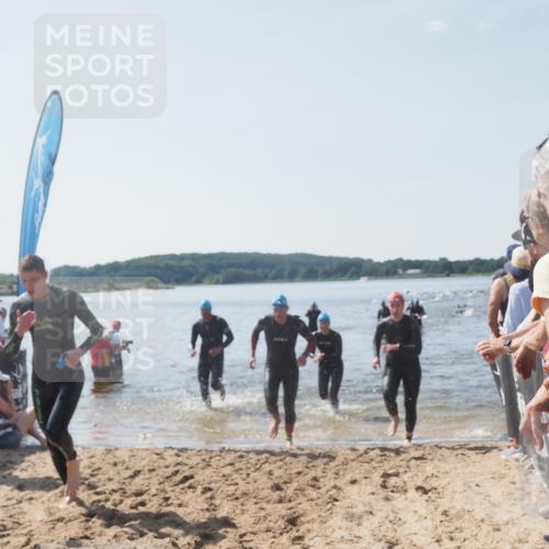 22.06.2025 - Viking Triathlon MichiJ http://msf.ph/oto/8066967 22.06.2025 10:36:10 Schwimmen 19, 101, 313, 334, 377, 407, 448, 636 meine-sportfotos.de