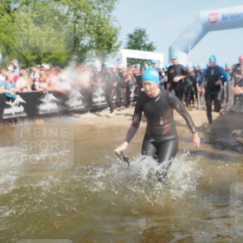 22.06.2025 - Viking Triathlon KatJ http://msf.ph/oto/8067001 22.06.2025 10:08:07 Schwimmen 51, 106, 116, 206, 268, 308, 378, 412, 422, 452, 466, 480, 523, 543, 647 meine-sportfotos.de