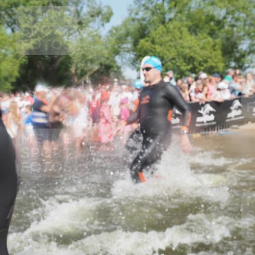 22.06.2025 - Viking Triathlon KatJ http://msf.ph/oto/8067027 22.06.2025 10:08:10 Schwimmen 51, 106, 116, 206, 225, 268, 378, 403, 406, 410, 422, 466, 480, 543, 638 meine-sportfotos.de