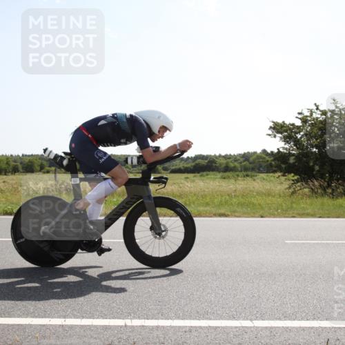 22.06.2025 - Viking Triathlon Yannick Fuchs http://msf.ph/oto/8067055 22.06.2025 11:04:55 Radfahren 156, 167, 557 meine-sportfotos.de
