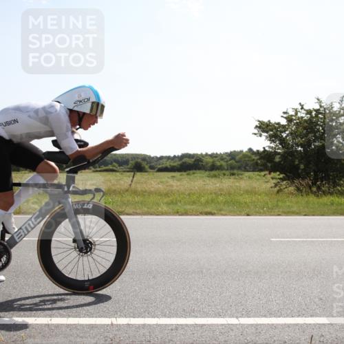 22.06.2025 - Viking Triathlon Yannick Fuchs http://msf.ph/oto/8067060 22.06.2025 11:05:15 Radfahren 324, 628 meine-sportfotos.de
