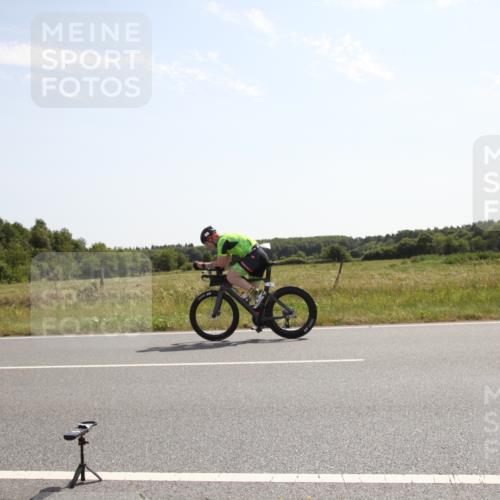 22.06.2025 - Viking Triathlon Yannick Fuchs http://msf.ph/oto/8067166 22.06.2025 11:09:14 Radfahren 15, 66, 159, 186, 199, 272, 447, 621 meine-sportfotos.de