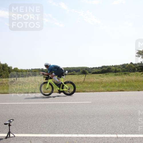 22.06.2025 - Viking Triathlon Yannick Fuchs http://msf.ph/oto/8067232 22.06.2025 11:09:31 Radfahren 26, 95, 326 meine-sportfotos.de