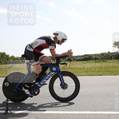22.06.2025 - Viking Triathlon Yannick Fuchs http://msf.ph/oto/8067235 22.06.2025 11:09:36 Radfahren 145, 176, 368, 423 meine-sportfotos.de