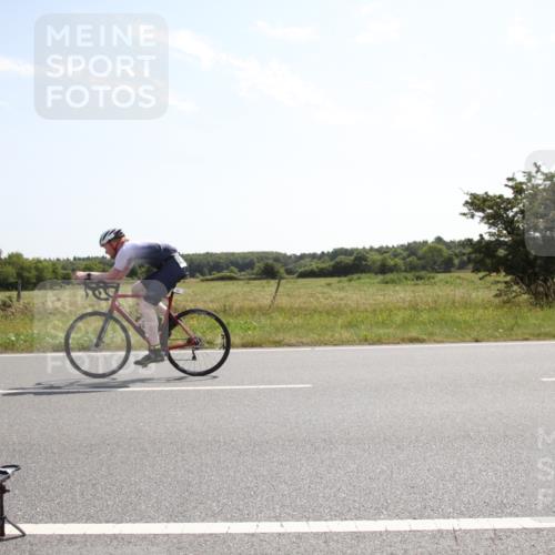 22.06.2025 - Viking Triathlon Yannick Fuchs http://msf.ph/oto/8067254 22.06.2025 11:10:48 Radfahren 240, 421 meine-sportfotos.de