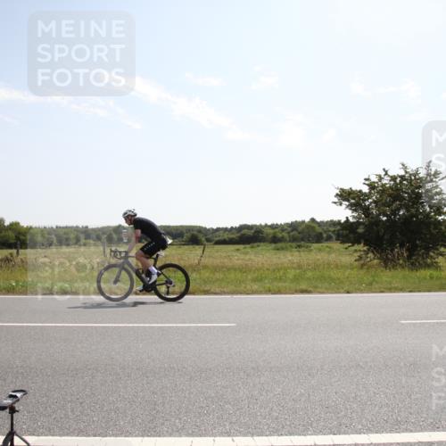 22.06.2025 - Viking Triathlon Yannick Fuchs http://msf.ph/oto/8067272 22.06.2025 11:11:35 Radfahren 501 meine-sportfotos.de