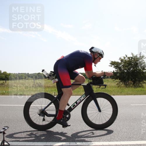 22.06.2025 - Viking Triathlon Yannick Fuchs http://msf.ph/oto/8067273 22.06.2025 11:11:41 Radfahren 217, 648 meine-sportfotos.de