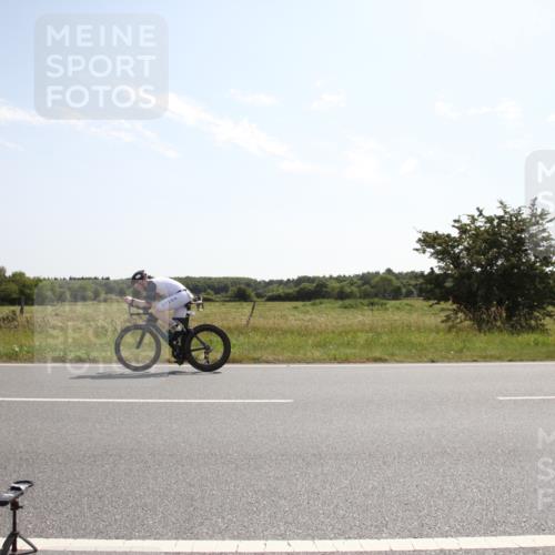 22.06.2025 - Viking Triathlon Yannick Fuchs http://msf.ph/oto/8067274 22.06.2025 11:11:44 Radfahren 11, 33, 152, 217, 648 meine-sportfotos.de