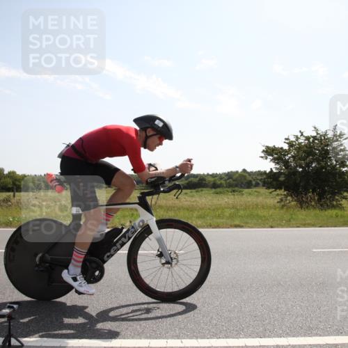 22.06.2025 - Viking Triathlon Yannick Fuchs http://msf.ph/oto/8067276 22.06.2025 11:11:46 Radfahren 11, 33, 152, 217, 604 meine-sportfotos.de