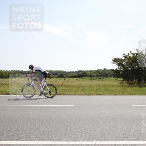 22.06.2025 - Viking Triathlon Yannick Fuchs http://msf.ph/oto/8067303 22.06.2025 11:14:04 Radfahren 31, 130, 223 meine-sportfotos.de