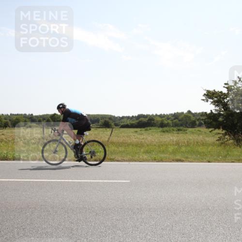 22.06.2025 - Viking Triathlon Yannick Fuchs http://msf.ph/oto/8067316 22.06.2025 11:14:26 Radfahren 8, 30, 64, 173, 203, 237, 311, 340, 467 meine-sportfotos.de