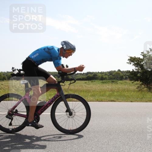 22.06.2025 - Viking Triathlon Yannick Fuchs http://msf.ph/oto/8067318 22.06.2025 11:14:28 Radfahren 8, 30, 173, 203, 237, 311, 340, 467 meine-sportfotos.de