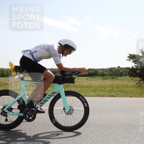 22.06.2025 - Viking Triathlon Yannick Fuchs http://msf.ph/oto/8067331 22.06.2025 11:15:06 Radfahren 12, 102, 132, 285, 555 meine-sportfotos.de