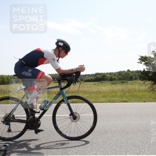 22.06.2025 - Viking Triathlon Yannick Fuchs http://msf.ph/oto/8067349 22.06.2025 11:15:47 Radfahren 196, 256, 613 meine-sportfotos.de