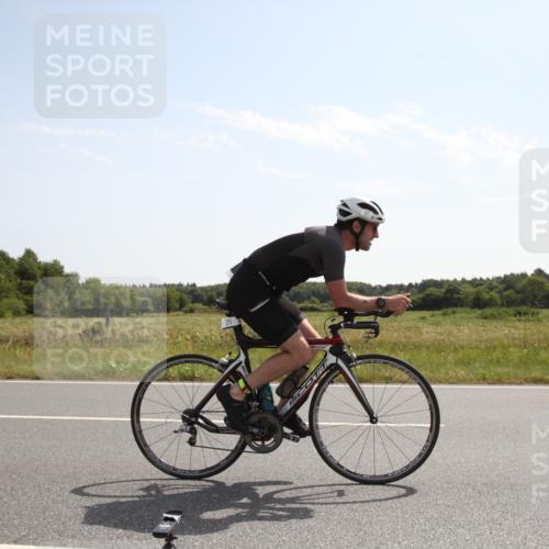 22.06.2025 - Viking Triathlon Yannick Fuchs http://msf.ph/oto/8067376 22.06.2025 11:16:49 Radfahren 271, 348, 662 meine-sportfotos.de