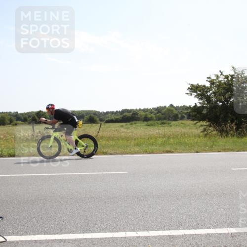 22.06.2025 - Viking Triathlon Yannick Fuchs http://msf.ph/oto/8067393 22.06.2025 11:17:15 Radfahren 364, 435, 630 meine-sportfotos.de