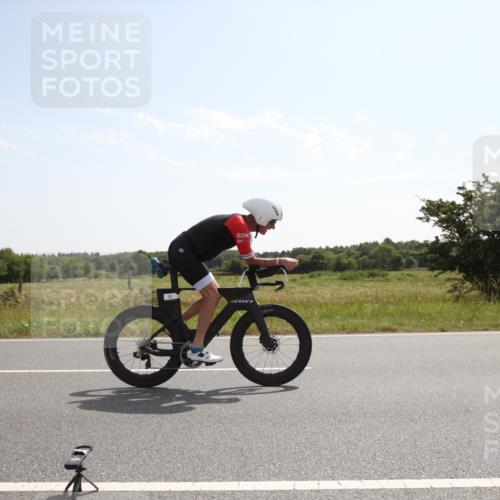 22.06.2025 - Viking Triathlon Yannick Fuchs http://msf.ph/oto/8067427 22.06.2025 11:18:22 Radfahren 63, 264, 612 meine-sportfotos.de