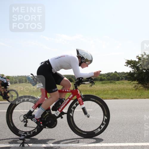 22.06.2025 - Viking Triathlon Yannick Fuchs http://msf.ph/oto/8067438 22.06.2025 11:19:11 Radfahren 190, 353, 374, 527 meine-sportfotos.de