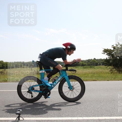 22.06.2025 - Viking Triathlon Yannick Fuchs http://msf.ph/oto/8067447 22.06.2025 11:19:48 Radfahren 17, 62, 278, 520 meine-sportfotos.de