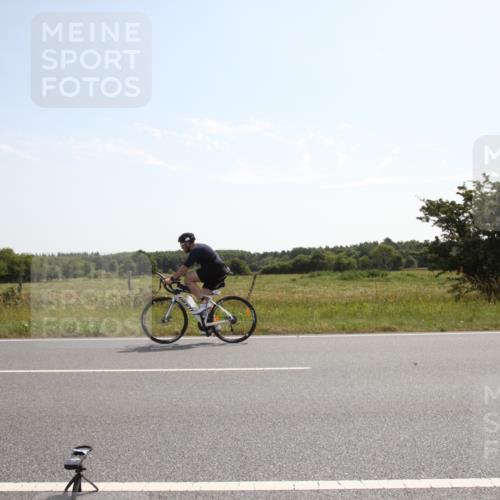 22.06.2025 - Viking Triathlon Yannick Fuchs http://msf.ph/oto/8067459 22.06.2025 11:20:02 Radfahren 48, 273, 355, 402, 640 meine-sportfotos.de