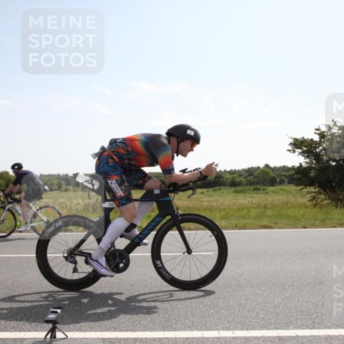 22.06.2025 - Viking Triathlon Yannick Fuchs http://msf.ph/oto/8067460 22.06.2025 11:20:02 Radfahren 48, 273, 355, 402, 640 meine-sportfotos.de