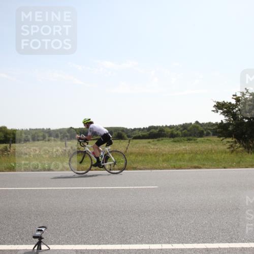 22.06.2025 - Viking Triathlon Yannick Fuchs http://msf.ph/oto/8067470 22.06.2025 11:20:06 Radfahren 48, 53, 136, 273, 355 meine-sportfotos.de