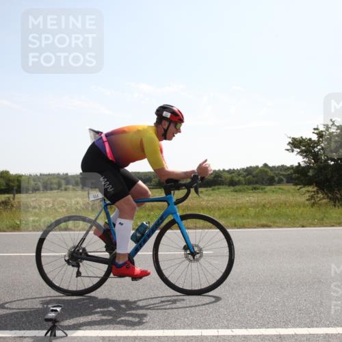 22.06.2025 - Viking Triathlon Yannick Fuchs http://msf.ph/oto/8067494 22.06.2025 11:20:20 Radfahren 38, 113, 554 meine-sportfotos.de