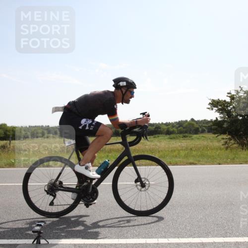 22.06.2025 - Viking Triathlon Yannick Fuchs http://msf.ph/oto/8067615 22.06.2025 11:21:21 Radfahren 19, 162, 382, 388, 395, 407, 481 meine-sportfotos.de