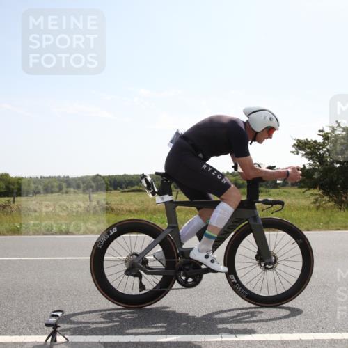 22.06.2025 - Viking Triathlon Yannick Fuchs http://msf.ph/oto/8067618 22.06.2025 11:21:27 Radfahren 50, 70, 75, 127, 296, 522, 550 meine-sportfotos.de