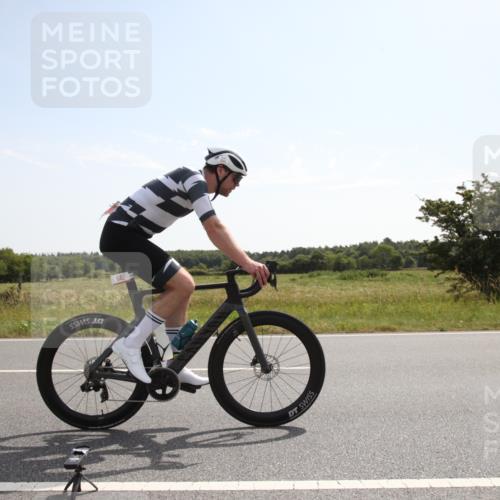 22.06.2025 - Viking Triathlon Yannick Fuchs http://msf.ph/oto/8067644 22.06.2025 11:21:32 Radfahren 50, 70, 127, 296, 469, 522, 550, 643 meine-sportfotos.de