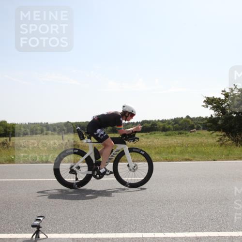 22.06.2025 - Viking Triathlon Yannick Fuchs http://msf.ph/oto/8067846 22.06.2025 11:23:05 Radfahren 20, 46, 81, 88, 232, 265, 532 meine-sportfotos.de