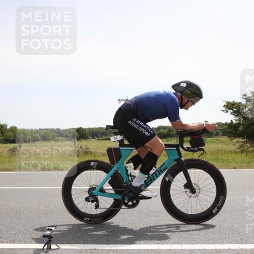 22.06.2025 - Viking Triathlon Yannick Fuchs http://msf.ph/oto/8067975 22.06.2025 11:58:55 Radfahren 214, 464, 483, 492 meine-sportfotos.de