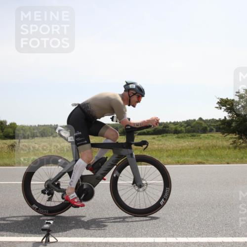 22.06.2025 - Viking Triathlon Yannick Fuchs http://msf.ph/oto/8067982 22.06.2025 11:58:55 Radfahren 214, 464, 483, 492 meine-sportfotos.de