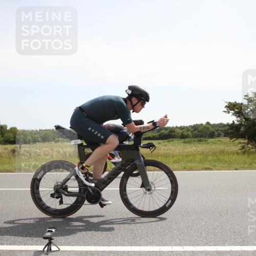 22.06.2025 - Viking Triathlon Yannick Fuchs http://msf.ph/oto/8067988 22.06.2025 11:58:58 Radfahren 214, 464, 483, 492 meine-sportfotos.de