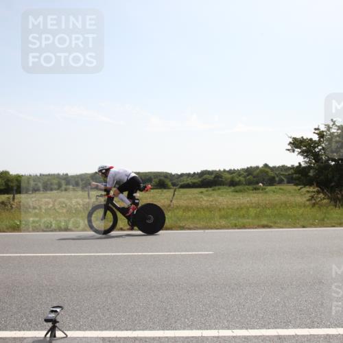 22.06.2025 - Viking Triathlon Yannick Fuchs http://msf.ph/oto/8068118 22.06.2025 11:24:36 Radfahren 10, 122, 178, 247, 526, 544, 617, 620 meine-sportfotos.de