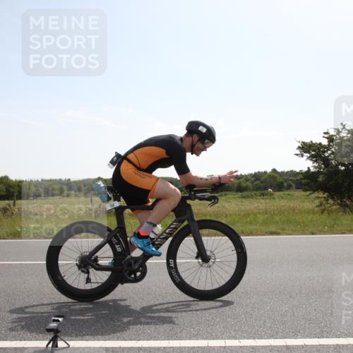 22.06.2025 - Viking Triathlon Yannick Fuchs http://msf.ph/oto/8068206 22.06.2025 11:25:12 Radfahren 164, 482 meine-sportfotos.de