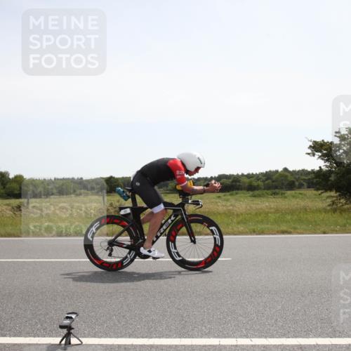 22.06.2025 - Viking Triathlon Yannick Fuchs http://msf.ph/oto/8068220 22.06.2025 12:01:21 Radfahren 63, 246, 406, 467, 491 meine-sportfotos.de