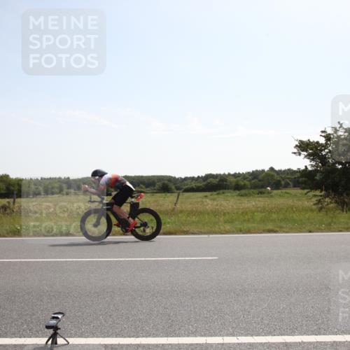 22.06.2025 - Viking Triathlon Yannick Fuchs http://msf.ph/oto/8068232 22.06.2025 11:25:31 Radfahren 90, 185, 195, 198, 228, 384, 390, 401, 534 meine-sportfotos.de