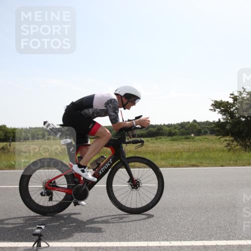 22.06.2025 - Viking Triathlon Yannick Fuchs http://msf.ph/oto/8068282 22.06.2025 11:25:37 Radfahren 9, 401, 500, 534 meine-sportfotos.de