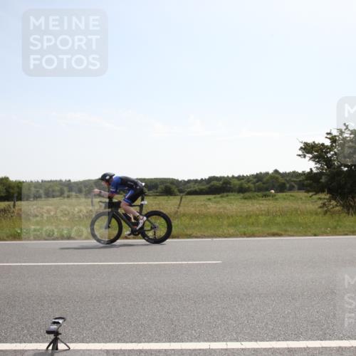 22.06.2025 - Viking Triathlon Yannick Fuchs http://msf.ph/oto/8068290 22.06.2025 11:25:48 Radfahren 52, 295 meine-sportfotos.de