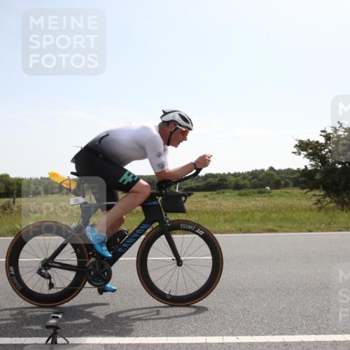 22.06.2025 - Viking Triathlon Yannick Fuchs http://msf.ph/oto/8068295 22.06.2025 11:25:50 Radfahren 52, 295 meine-sportfotos.de