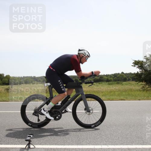 22.06.2025 - Viking Triathlon Yannick Fuchs http://msf.ph/oto/8068315 22.06.2025 12:02:21 Radfahren 53, 178, 443, 654 meine-sportfotos.de
