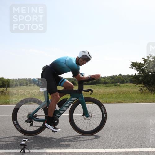 22.06.2025 - Viking Triathlon Yannick Fuchs http://msf.ph/oto/8068322 22.06.2025 11:26:01 Radfahren 117, 325, 344, 451, 499 meine-sportfotos.de