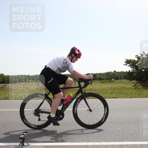 22.06.2025 - Viking Triathlon Yannick Fuchs http://msf.ph/oto/8068374 22.06.2025 11:26:27 Radfahren 236 meine-sportfotos.de