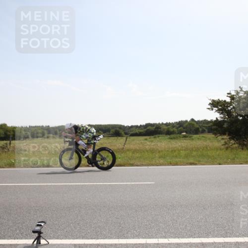 22.06.2025 - Viking Triathlon Yannick Fuchs http://msf.ph/oto/8068445 22.06.2025 11:27:05 Radfahren 145, 167, 368 meine-sportfotos.de