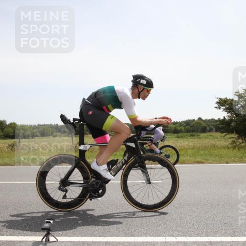 22.06.2025 - Viking Triathlon Yannick Fuchs http://msf.ph/oto/8068452 22.06.2025 12:02:45 Radfahren 18, 19, 40, 122, 187, 209, 316, 317, 374, 395, 428, 452, 506, 630 meine-sportfotos.de