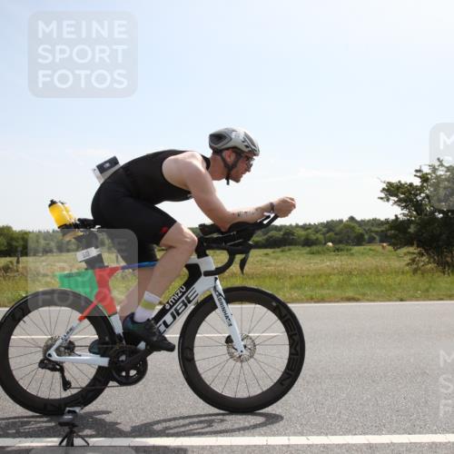 22.06.2025 - Viking Triathlon Yannick Fuchs http://msf.ph/oto/8068540 22.06.2025 11:27:57 Radfahren 222, 513 meine-sportfotos.de
